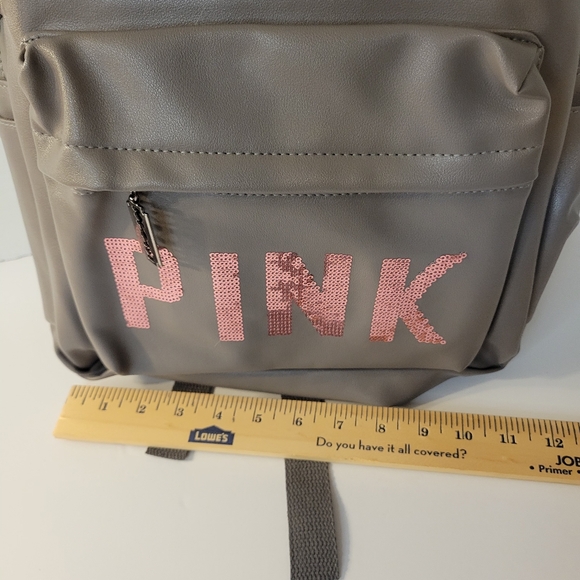 Pink Gray Womens  Backpack.  NWOT 😍 B1 - Picture 10 of 16
